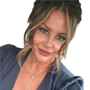 Meet your Posher, Jana